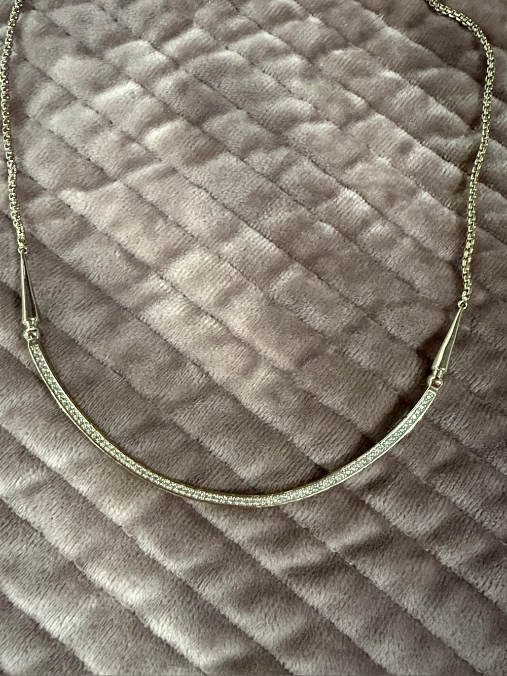 Authentic Kendra Scott Ott Necklace Gold